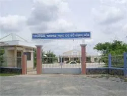 Trường Định Hòa đạt chuẩn quốc gia