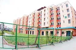 Bài 1: Dân tạm cư, nhà bỏ trống