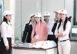 Vì sao khó tuyển ?