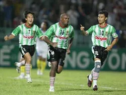Những toan tính cho ... V.League ảnh 1