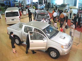 “Better Life with Automobile”, Vietnam Motor Show 2006 Opens ảnh 1
