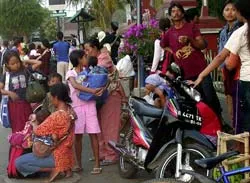 Gần 200 người chết và bị thương
