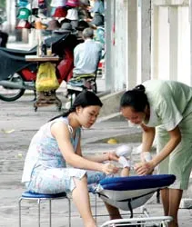 Đỏ mắt tìm oshin