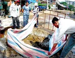 Phải dựa vào dân