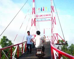 Khu Láng Le - Bàu Cò đã có cầu treo