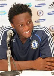Obi Mikel: “Tôi chưa bao giờ muốn khoác áo Manchester United” ảnh 1