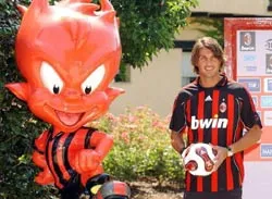 BÁO ĐỘNG HÀNG PHÒNG THỦ ảnh 1