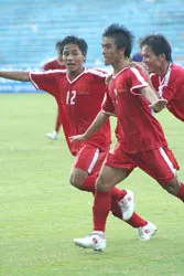Việt Nam thắng Thái Lan 2-1 ảnh 1