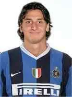 Tiền đạo Zlatan Ibrahimovic trong màu áo Inter Milan.