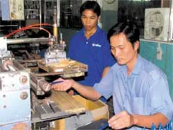 Mê làm thợ hơn làm thầy