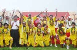 Đồng Tháp vô địch, CLB TPHCM xuống hạng ảnh 1