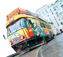 Hàng quán lưu động tại Nga