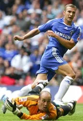 Một bức phác thảo: Chelsea hay Liverpool lên ngôi? ảnh 1