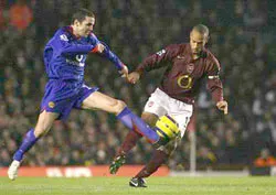 John o’shea sẵn sàng cạnh tranh vị trí ở Manchester United ảnh 1