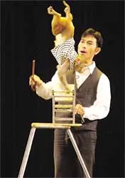 Xiếc khỉ – cũng lắm công phu