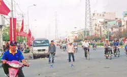 Xe khách phạm luật… trên từng cây số ảnh 2