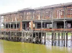 Chậm kiên cố hóa trường lớp ở vùng lũ