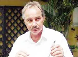 Chân tình, nghĩa hiệp