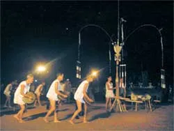 Nữ tướng Kơ Ho ảnh 2