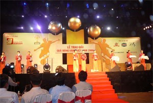 Le Cong Vinh Scores Second Golden Ball ảnh 2