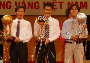 Le Cong Vinh Scores Second Golden Ball ảnh 1