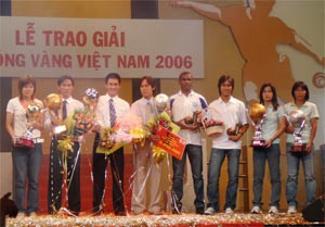 Le Cong Vinh Scores Second Golden Ball ảnh 4