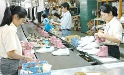 EC quyết định mức thuế da giày nhập từ Trung Quốc và Việt Nam