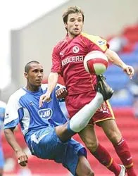 Yếu tố sân nhà ảnh 1