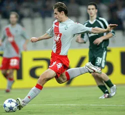 Có Klose hay không có Klose? ảnh 1