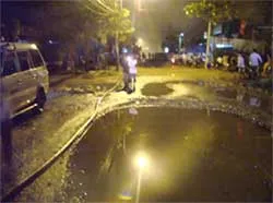 Từ một vụ cháy – nói thêm về con đường