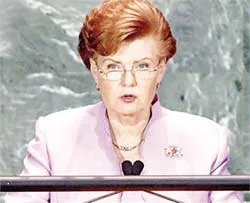 Nữ Tổng thống Latvia ra tranh cử TTK LHQ