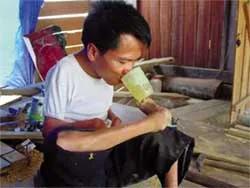 Vượt lên số phận