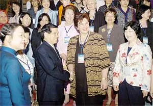 Chủ tịch nước Nguyễn Minh Triết tiếp các nhà lãnh đạo nữ APEC