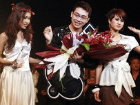 Vietnamese Hair Designer Wins Asian Round of International Contest ảnh 1