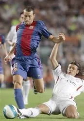 Zambrotta: “Barca luôn chuộng lối đá tấn công” ảnh 1