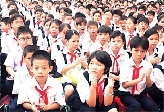 Way too many junior high kids make for crowded classes like this