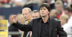 HLV Joachim Low: “Euro 2008, ưu tiên hàng đầu của tuyển Đức” ảnh 1