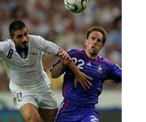 Familiar Foes Face off in Milan ảnh 1