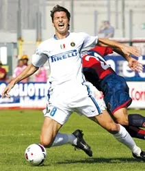 Ngày kém may mắn của Milan ảnh 1