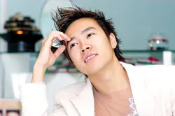 Lê Hiếu với “Con đường màu xanh”