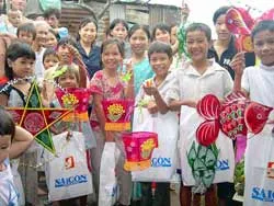 Đà Nẵng: Trung thu năm nay “trăng vẫn tròn”