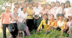 Ngôi trường mới và ông giáo già ảnh 2