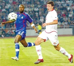 Trận Scotland – Pháp( Bảng B): Á quân thế giới tiếp tục chứng tỏ đẳng cấp ? ảnh 1