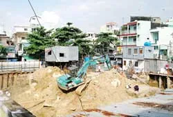 Cao ốc trùm mền