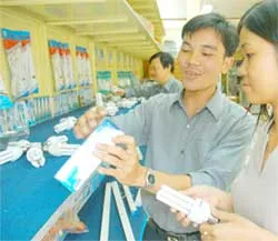 Nhập nhằng sản phẩm tiết kiệm điện