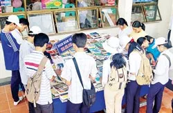 Hơn 10.000 đầu sách giảm giá 10%-80%