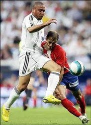 Getafe (9) - Real Madrid (4): Thử nghiệm mới của Capello ảnh 1