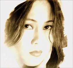 Thêm một ca sĩ trở về