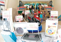 Mở đợt khuyến mại “Tiểu thương quận 5 vui cùng khách hàng”