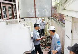 Đã cưỡng chế mở lại lối đi cho gia đình ông Tiến